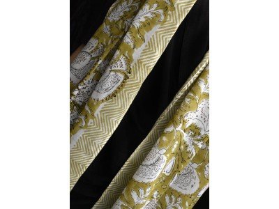Katoenen sjaaltje met originele blockprint, mosterd, wit, bruin, zwart